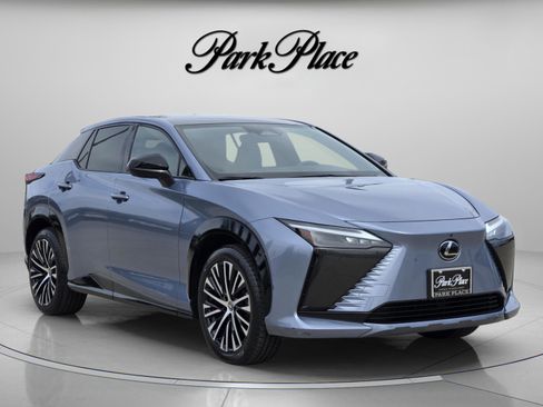 Used 2023 Lexus RZ 450e Premium w/ Accessory Package (Z1) image 5