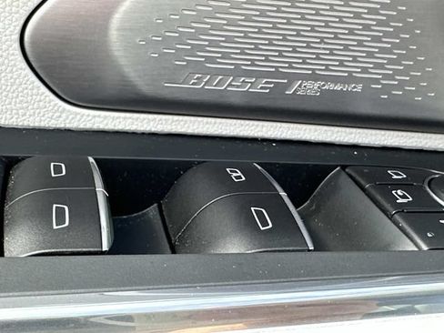 Certified 2025 GMC Acadia Denali w/ Super Cruise Package AWD/4WD image 22