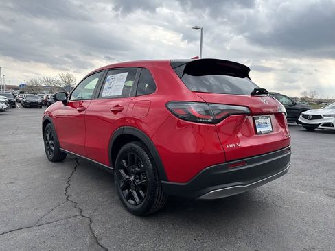 Used 2024 Honda HR-V Sport image 5