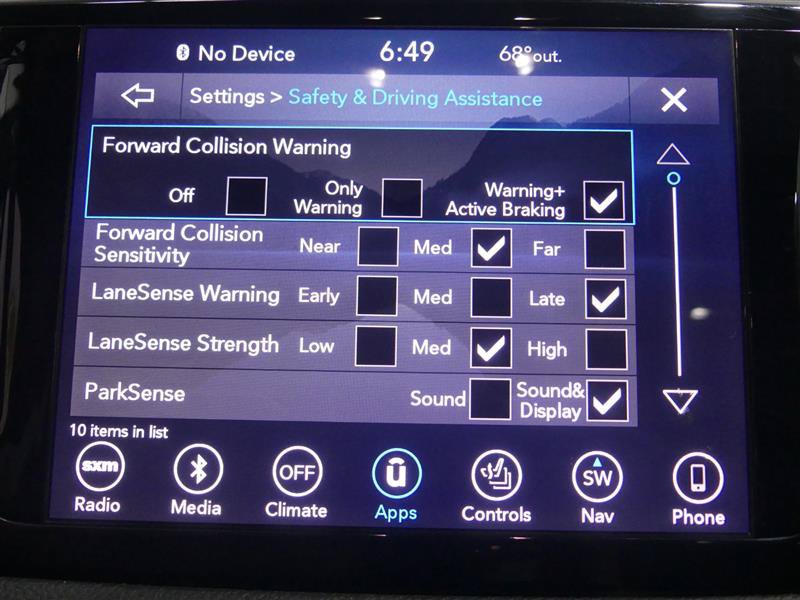 Used 2019 Chrysler Pacifica Limited w/ Advanced Safetytec Group FWD image 46