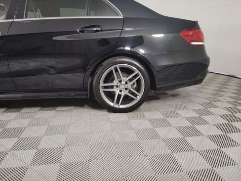 Used 2015 Mercedes-Benz E 350 4MATIC Sedan image 27