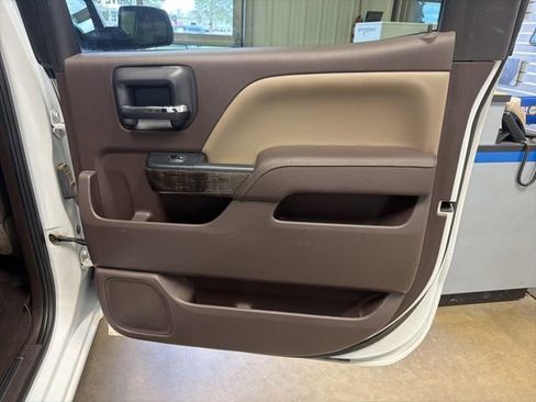 Used 2016 GMC Sierra 1500 Denali w/ Denali Ultimate Package AWD/4WD image 30