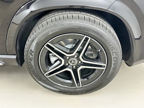 Certified 2026 Mercedes-Benz GLE 450 GLE 450 image 42