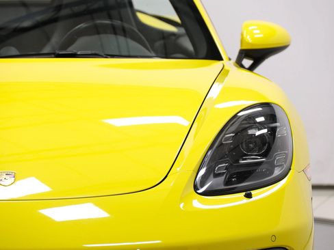 Used 2019 Porsche 718 Boxster GTS RWD image 93