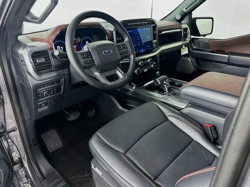 Used 2022 Ford F150 Lariat w/ Equipment Group 502A High AWD/4WD image 9