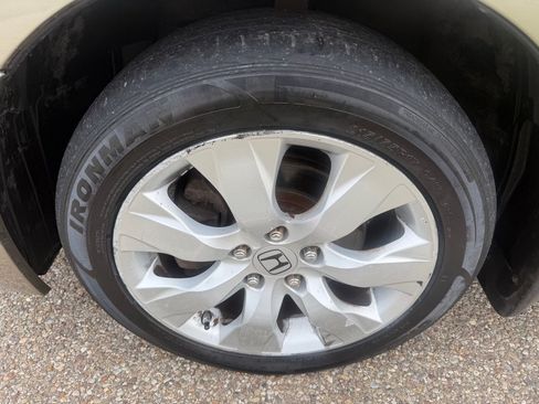 Used 2010 Honda Accord EX image 16