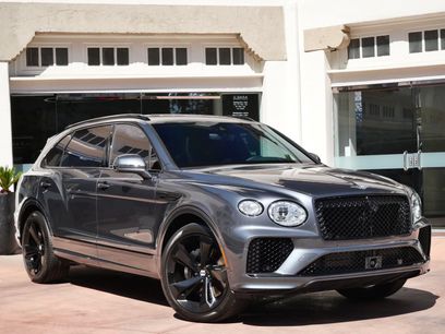 Used 2024 Bentley Bentayga Extended Wheelbase