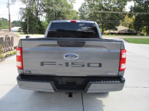 Used 2021 Ford F150 XL w/ STX Appearance Package RWD image 10