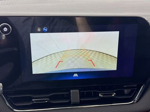 New 2026 Chevrolet Equinox RS w/ Convenience Package III FWD image 15
