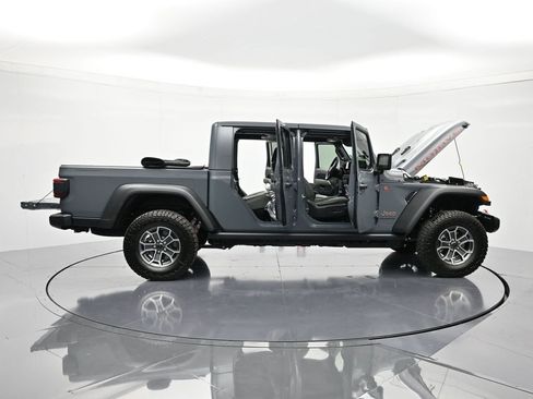New 2026 Jeep Gladiator Mojave image 46
