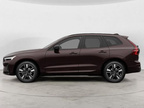 New 2026 Volvo XC60 B5 Core w/ Protection Package Premier image 2