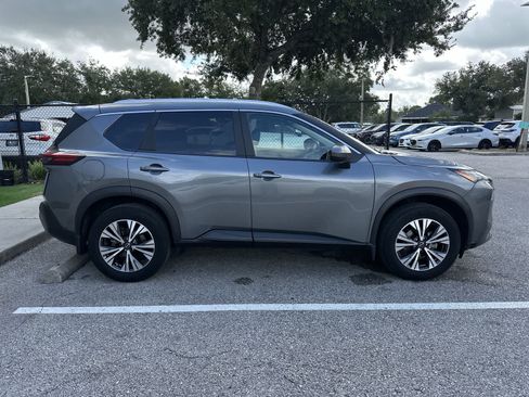 Used 2023 Nissan Rogue SV w/ SV Premium B Package AWD/4WD image 10