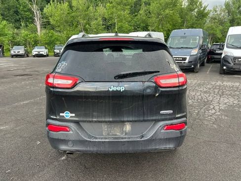 Used 2014 Jeep Cherokee Latitude FWD image 5