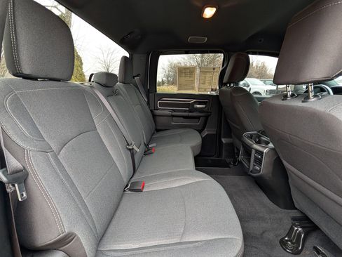 Used 2024 RAM 3500 Big Horn w/ Sport Appearance Package image 25