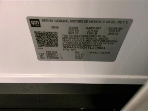Used 2026 Chevrolet Equinox LT FWD image 32