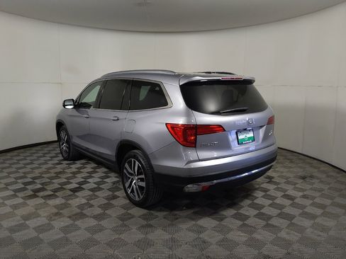 Used 2018 Honda Pilot Elite image 5