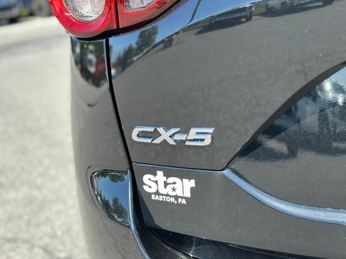 Used 2017 MAZDA CX-5 Sport FWD image 39
