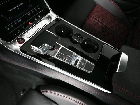 New 2026 Audi RS 6 performance image 19