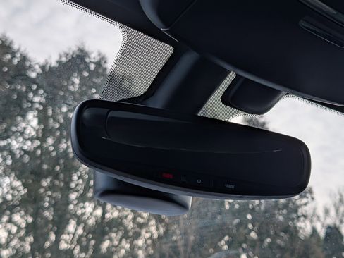 Used 2018 Dodge Durango R/T image 26