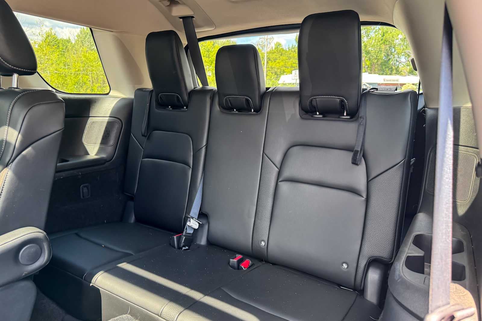 Certified 2024 Nissan Pathfinder SL w/ SL Premium Package AWD/4WD image 15
