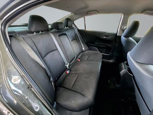 Used 2015 Honda Accord LX image 22