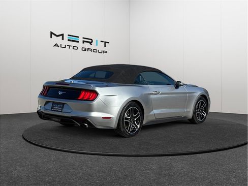 Used 2020 Ford Mustang Premium image 9