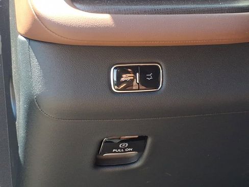 New 2026 Lincoln Navigator Reserve AWD/4WD image 19