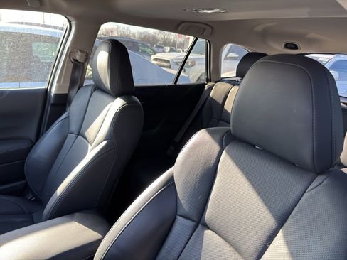 Used 2021 Subaru Outback Limited image 7