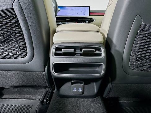 New 2026 Genesis GV70 2.5T Advanced image 18