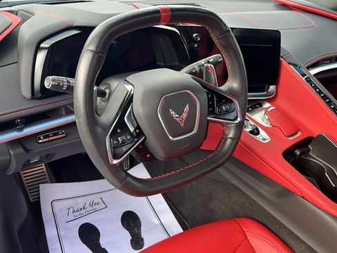 Used 2024 Chevrolet Corvette Stingray Preferred Conv RWD image 11