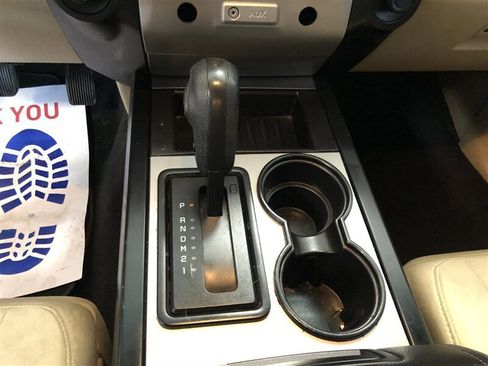 Used 2016 Ford Expedition XL image 16