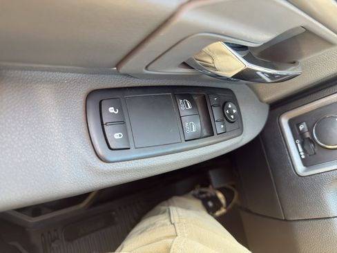 Used 2016 RAM 1500 Tradesman w/ Power & Remote Entry Group image 14