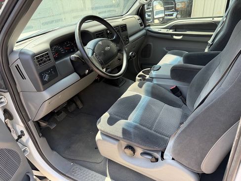 Used 2002 Ford F250 XLT AWD/4WD image 17