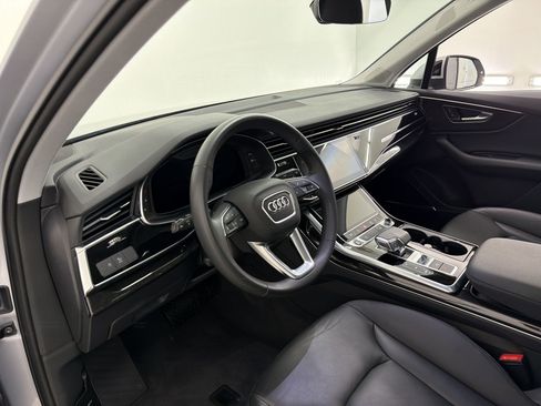 Used 2022 Audi Q7 3.0T Premium Plus w/ Premium Plus Package AWD/4WD image 4