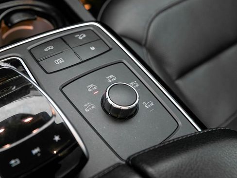 Used 2019 Mercedes-Benz GLE 43 AMG 4MATIC Coupe w/ Premium 3 Package image 36