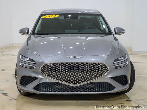 Used 2023 Genesis G70 2.0T RWD image 5