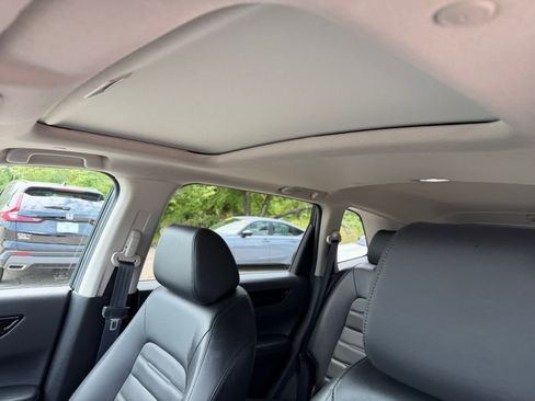 Used 2023 Honda CR-V EX-L image 23