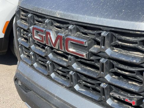 Used 2023 GMC Canyon AT4 w/ Canyon Safety Plus Package AWD/4WD image 5