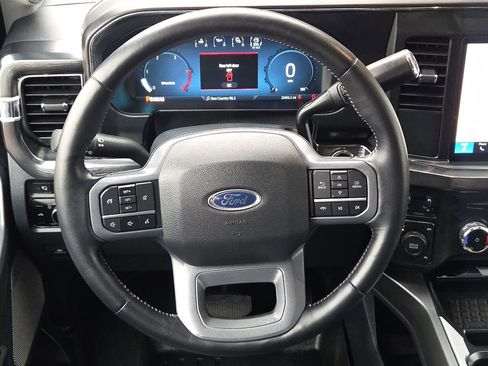 Used 2023 Ford F350 Lariat w/ Chrome Package image 15