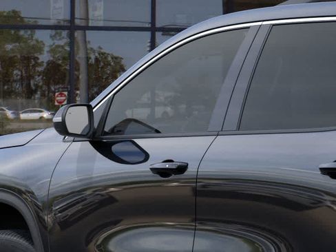 New 2026 Chevrolet Traverse LT w/ LPO, Floor Liner Package image 12