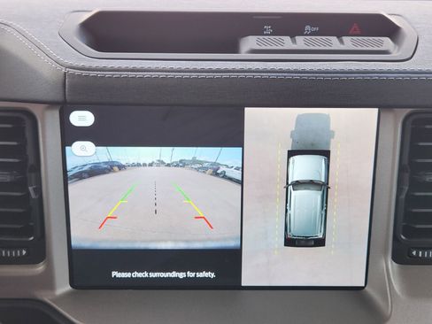 New 2025 Ford Bronco Outer Banks image 16