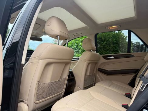 Used 2017 Mercedes-Benz GLE 350 GLE 350 4MATIC Sport Utility 4 image 14