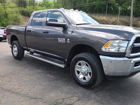 Used 2017 RAM 3500 Tradesman w/ Chrome Appearance Group image 14