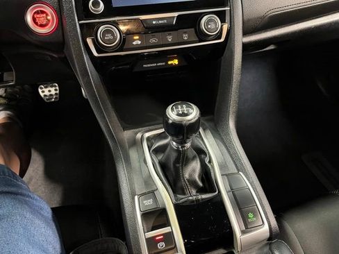 Used 2020 Honda Civic Sport image 28