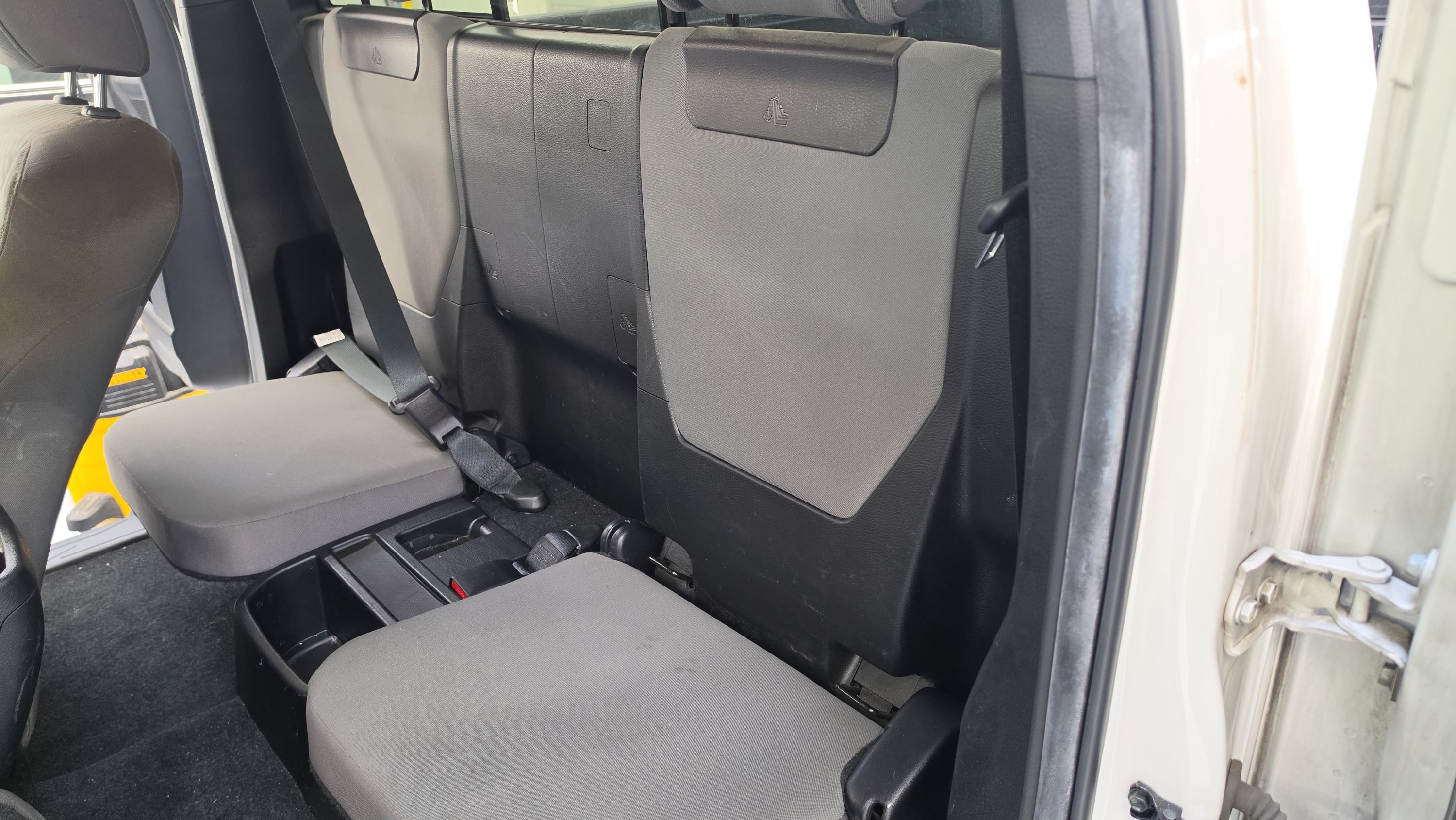 Used 2022 Toyota Tacoma SR w/ SX Package RWD image 18
