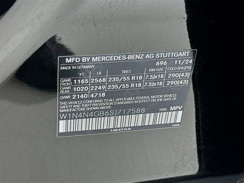 Used 2025 Mercedes-Benz GLA 250 image 31