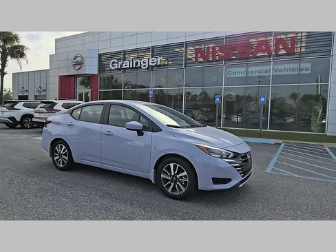New 2025 Nissan Versa SV w/ Trunk Package FWD image 16