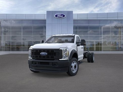 New 2026 Ford F550 4x4 Regular Cab Super Duty image 2