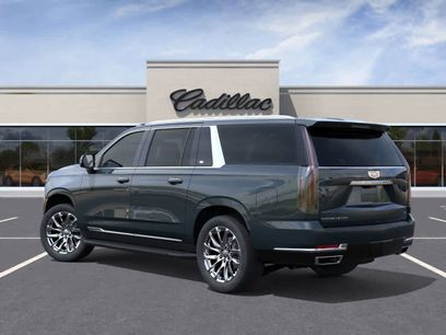 Used 2025 Cadillac Escalade ESV Luxury