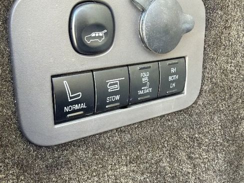 Used 2018 Lincoln MKT AWD w/ Technology Package image 14